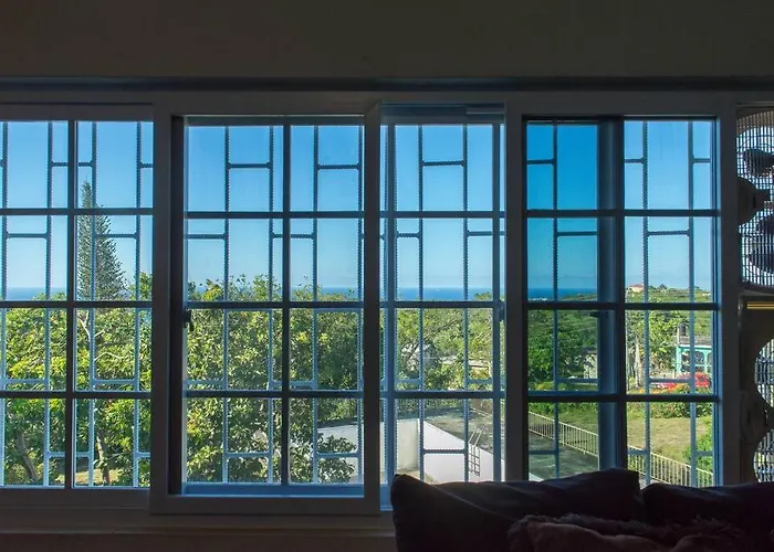 Apartment The Biltons - 6 Min From Airport- A/c In *